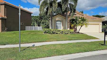 3614 Old Lighthouse Circle Wellington, FL 33414