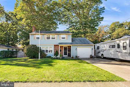 714 Mohawk St Blackwood, NJ 08012