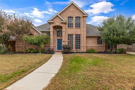 3205 Fisher Court Arlington, TX 76001