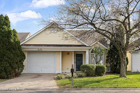 10406 Bay Pointe Cir Louisville, KY 40241