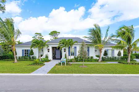2911 Bluewater Cove Gulfstream, FL 33483
