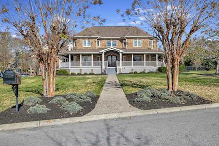 9614 Brunswick Dr Brentwood, TN 37027