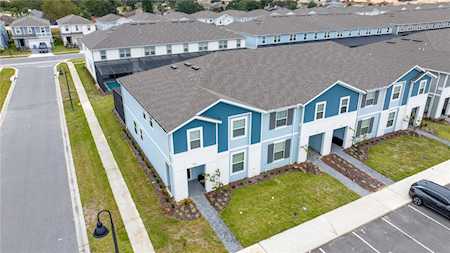 4250 Lana Ave Davenport, FL 33897