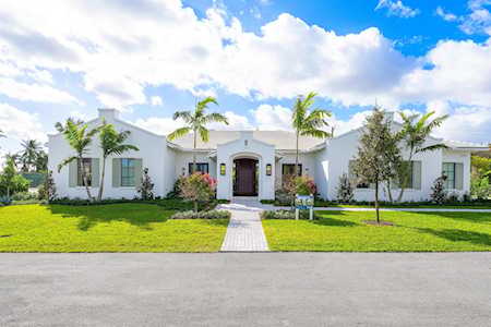 2912 Bluewater Cove Gulfstream, FL 33483