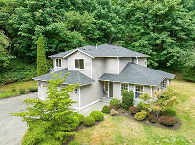 14313 214th St SE Snohomish, WA 98296