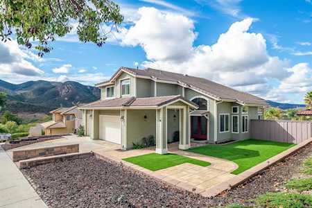 8480 Mesa Heights Road Santee, CA 92071