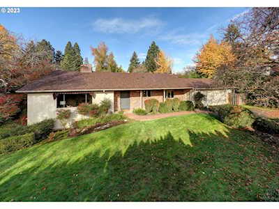 6335 SW Old Scholls Ferry RD Portland, OR 97223