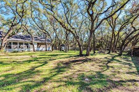 24 Brookmeadow DR Wimberley, TX 78676