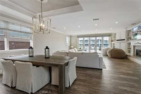 402 38th St Newport Beach, CA 92663
