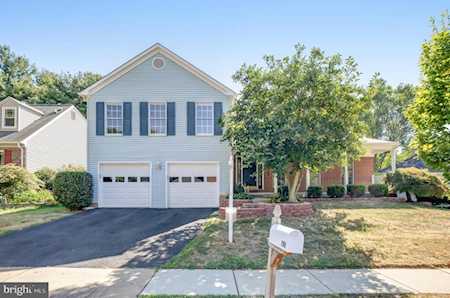 708 Donaldson Ln SW Leesburg, VA 20175