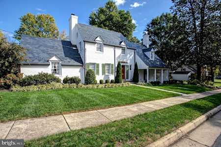 1932 Summit Terrace Alexandria, VA 22307