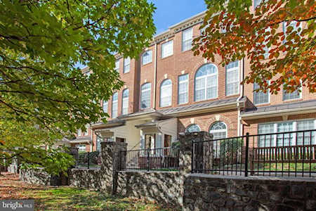 4461B Beacon Grove Circle Fairfax, VA 22033