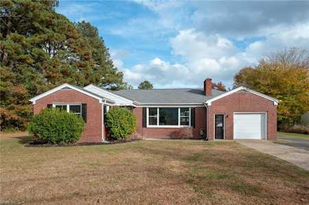 2752 Fenway Ave Chesapeake, VA 23323