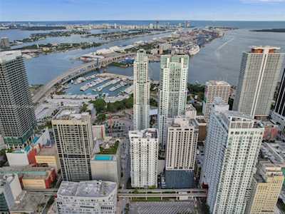234 NE 3rd St #809 Miami, FL 33132
