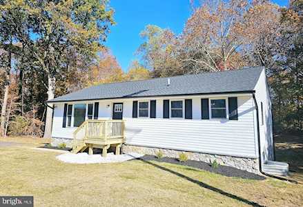 15388 Point Lookout Rd Saint Inigoes, MD 20684