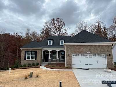 27733 Tall Ridge Rd Charlotte, NC 28278