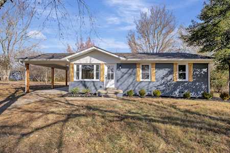 515 Cecil St Lawrenceburg, TN 38464