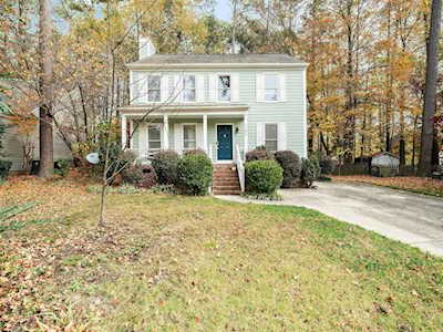 1104 Silvershire Way Knightdale, NC 27545