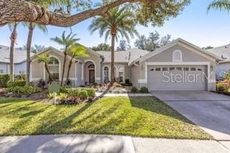 10105 Whisper Pointe Dr Tampa, FL 33647