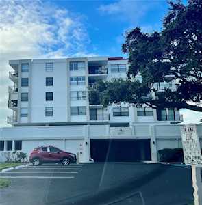 6211 Sun Blvd #109 St. Petersburg, FL 33715