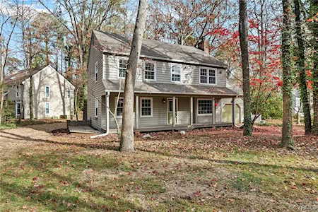 3306 Nuttree Woods Dr Midlothian, VA 23112