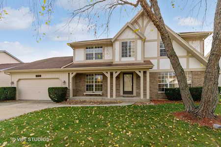 1641 Brighton Dr Mundelein, IL 60060