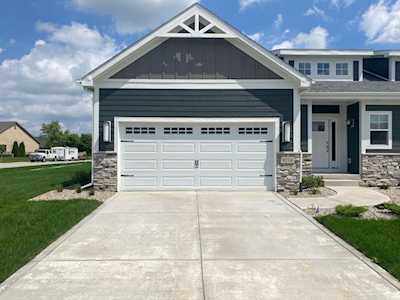 9214 Hickory Place St. John, IN 46373