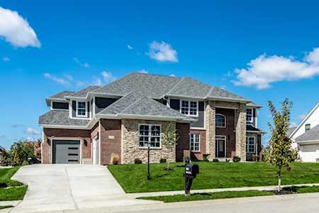 10260 Timberland Dr Fishers, IN 46040