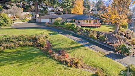 2019 Sunset Dr W University Place, WA 98466