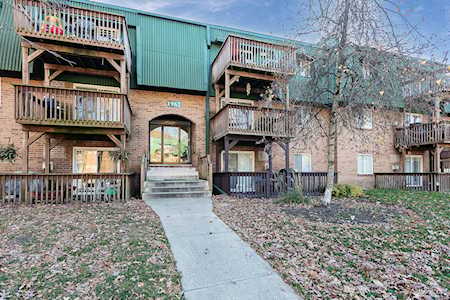 1962 Tall Oaks Dr #3B Aurora, IL 60505
