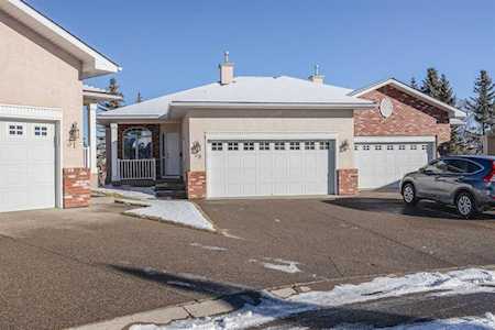 99 Christie Point SW #29 Calgary, AB T3H 3K8