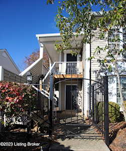 448 Dean Taylor Ct Simpsonville, KY 40067