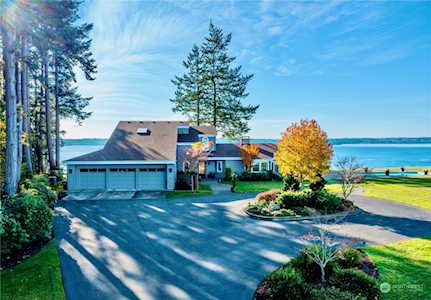 240 Island Blvd Fox Island, WA 98333