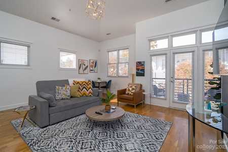 685 Alexander St N Charlotte, NC 28202