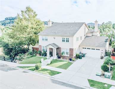 2971 Burnet Dr Escondido, CA 92027
