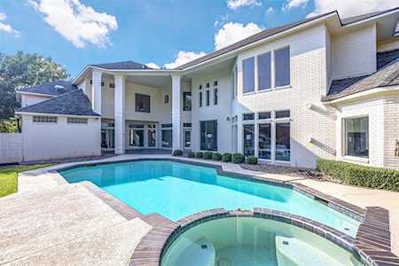 2307 River Ridge Road Arlington, TX 76017