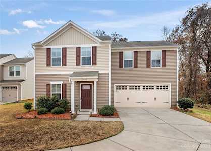 2406 Everton Circle Concord, NC 28025