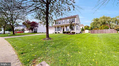 3704 Larkin Rd Garnet Valley, PA 19060