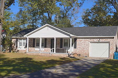 1139 Langdoc Street Moncks Corner, SC 29461