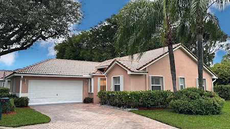 5385 Grande Palm Circle Delray Beach, FL 33484