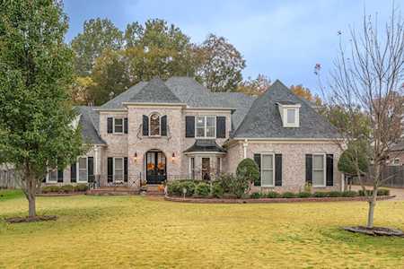 3137 Steeplegate Dr Germantown, TN 38138