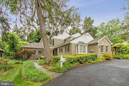 3800 Montrose Dr Chevy Chase, MD 20815