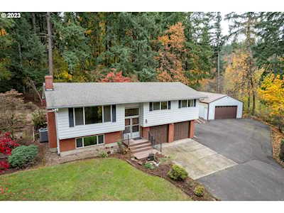 16901 S Creekside CT Oregon City, OR 97045