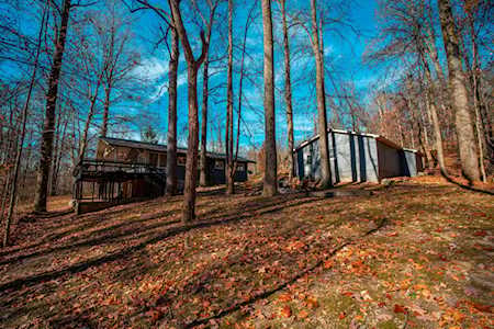 1669 S Broadacres Circle Martinsville, IN 46151