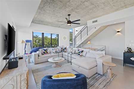 924 NE 4th St #924 Fort Lauderdale, FL 33301