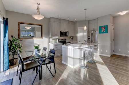 428 Nolan Hill Dr NW #701 Calgary, AB T3R 0V4