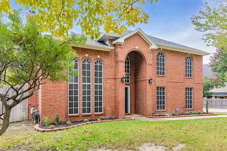 3321 Clearfield Drive Grapevine, TX 76051