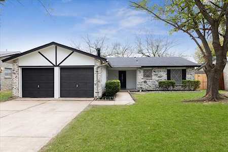 1318 Willowbrook Street Lancaster, TX 75134
