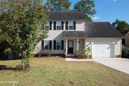108 Dunhill Ct Jacksonville, NC 28546