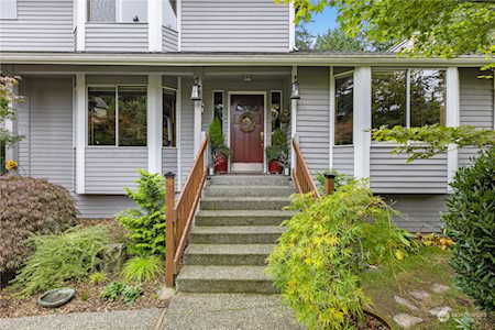 6910 163rd Place SW Edmonds, WA 98026